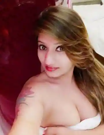 Escort in sexy Vadodara