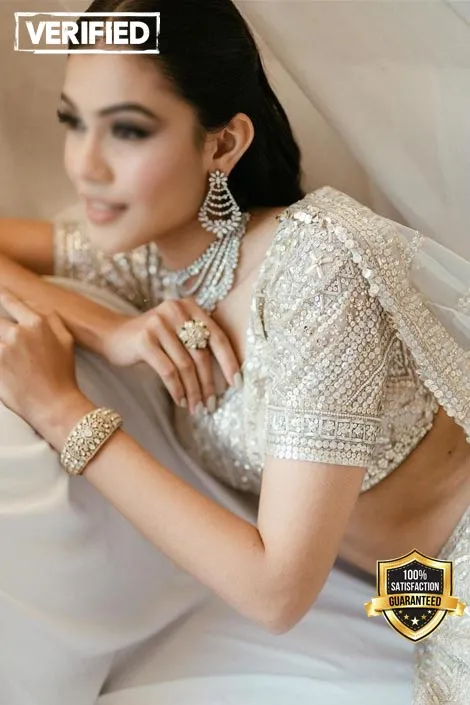Escorts Service in Surat